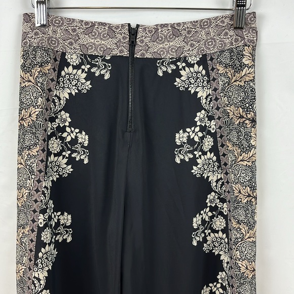 Alice + Olivia Athena Floral Print Wide - Waistband Flared Pants Size 4 - Picture 8 of 13